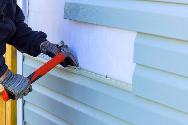 Reliable Wood Siding contractor in Girard, IL by Creative Siding
